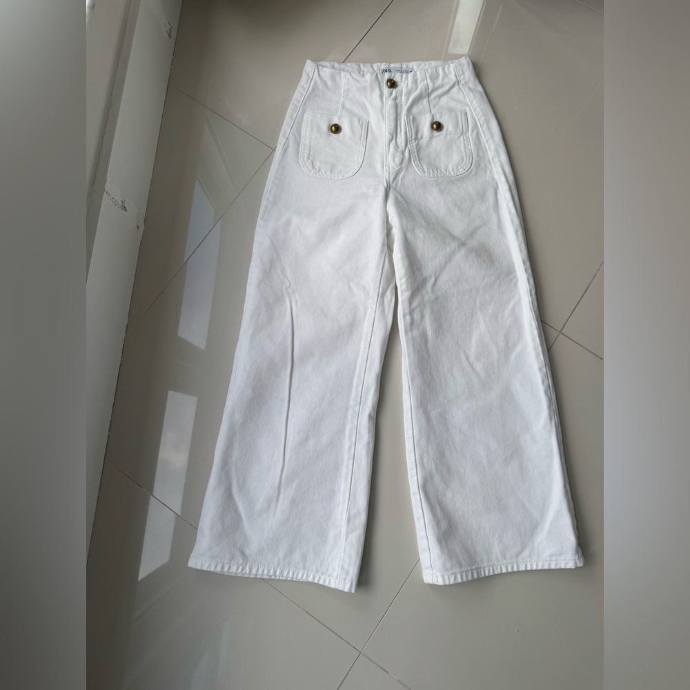 Zara White Trousers with Gold Button